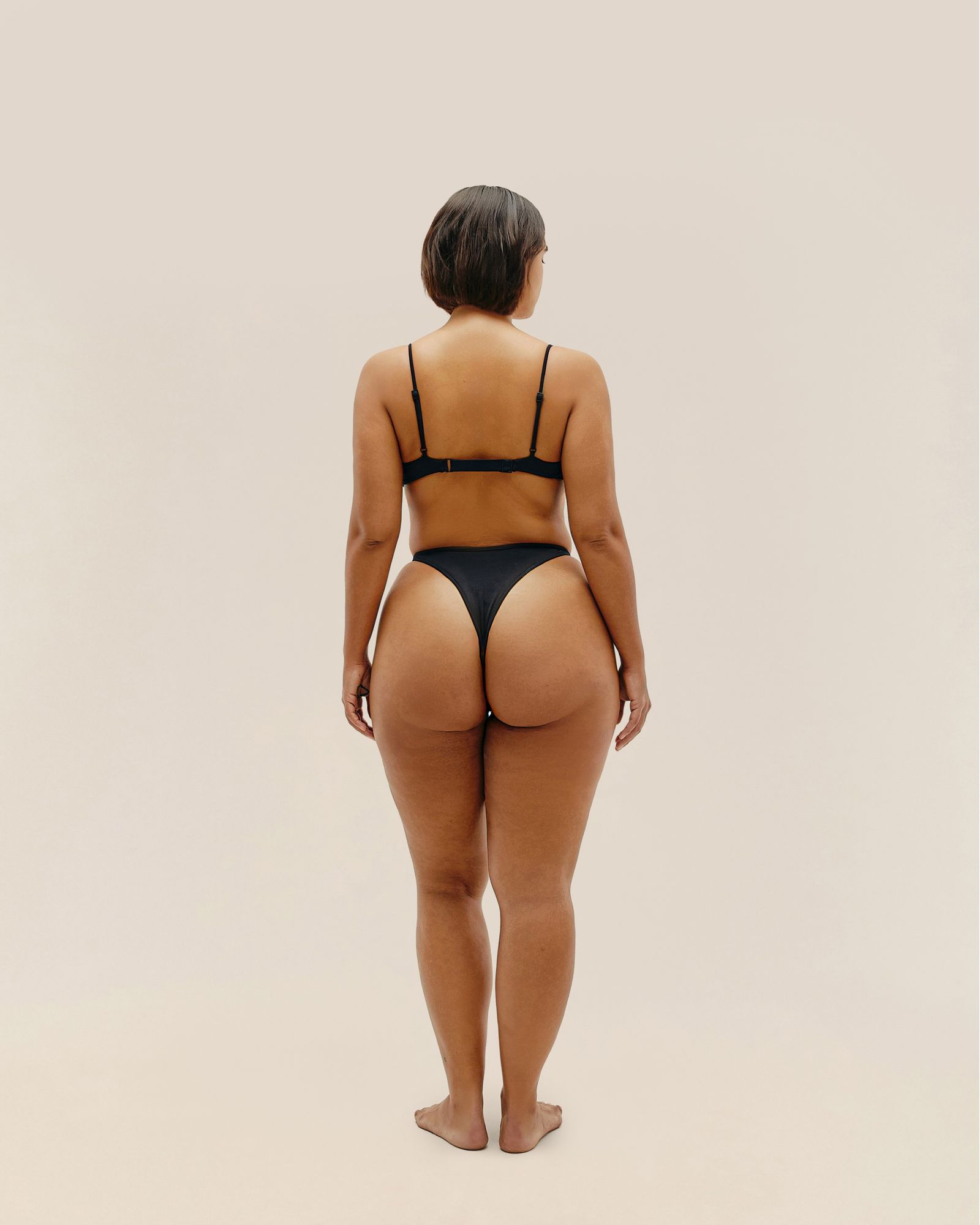 01031003_0001_3-TOP-ELLA-FP