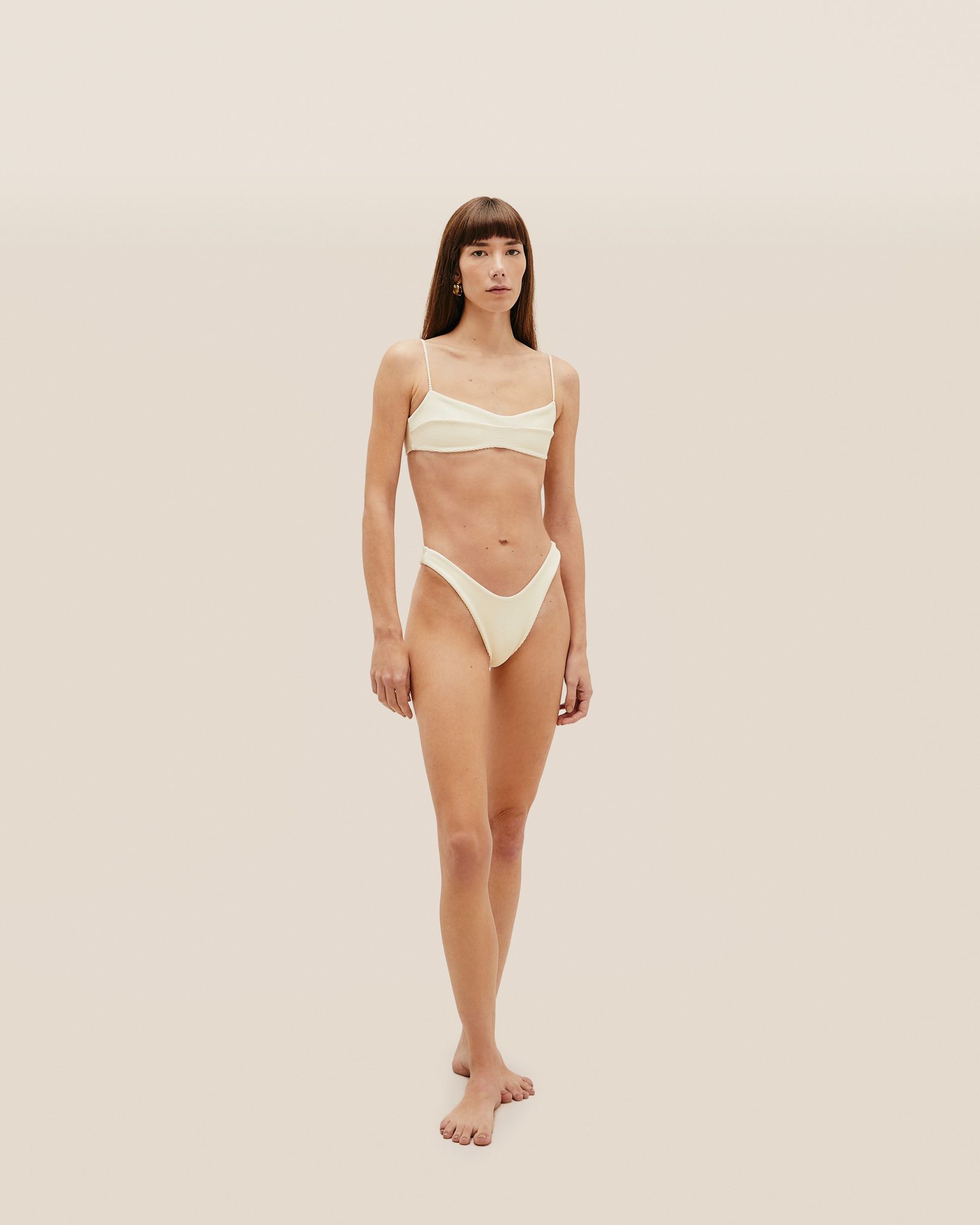 01040227_0274_1-CALCINHA-LEILA-NERVURA