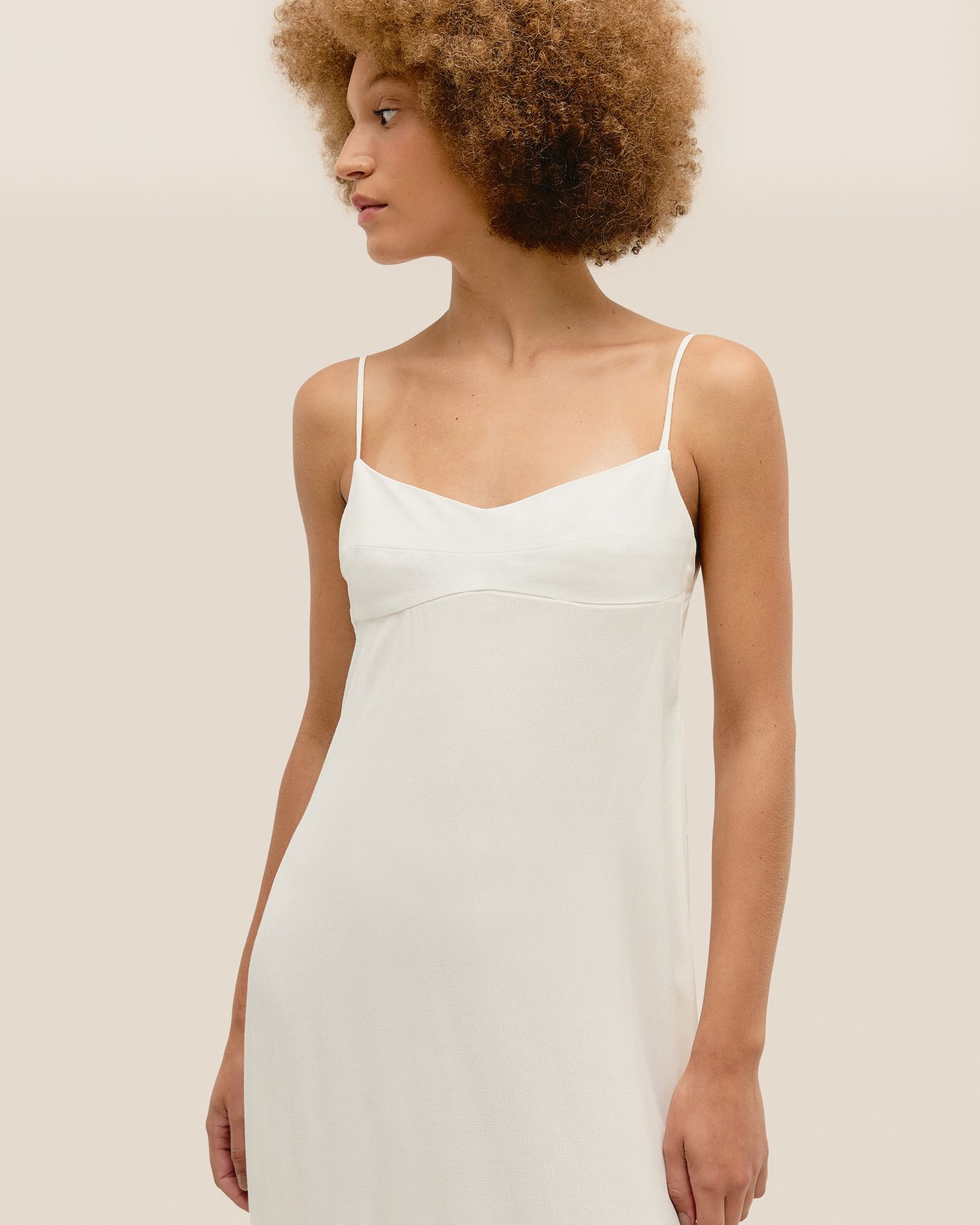 03010408_0014_5-VESTIDO-MONICA