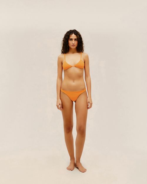 01031104_H413_2-TOP-CORA