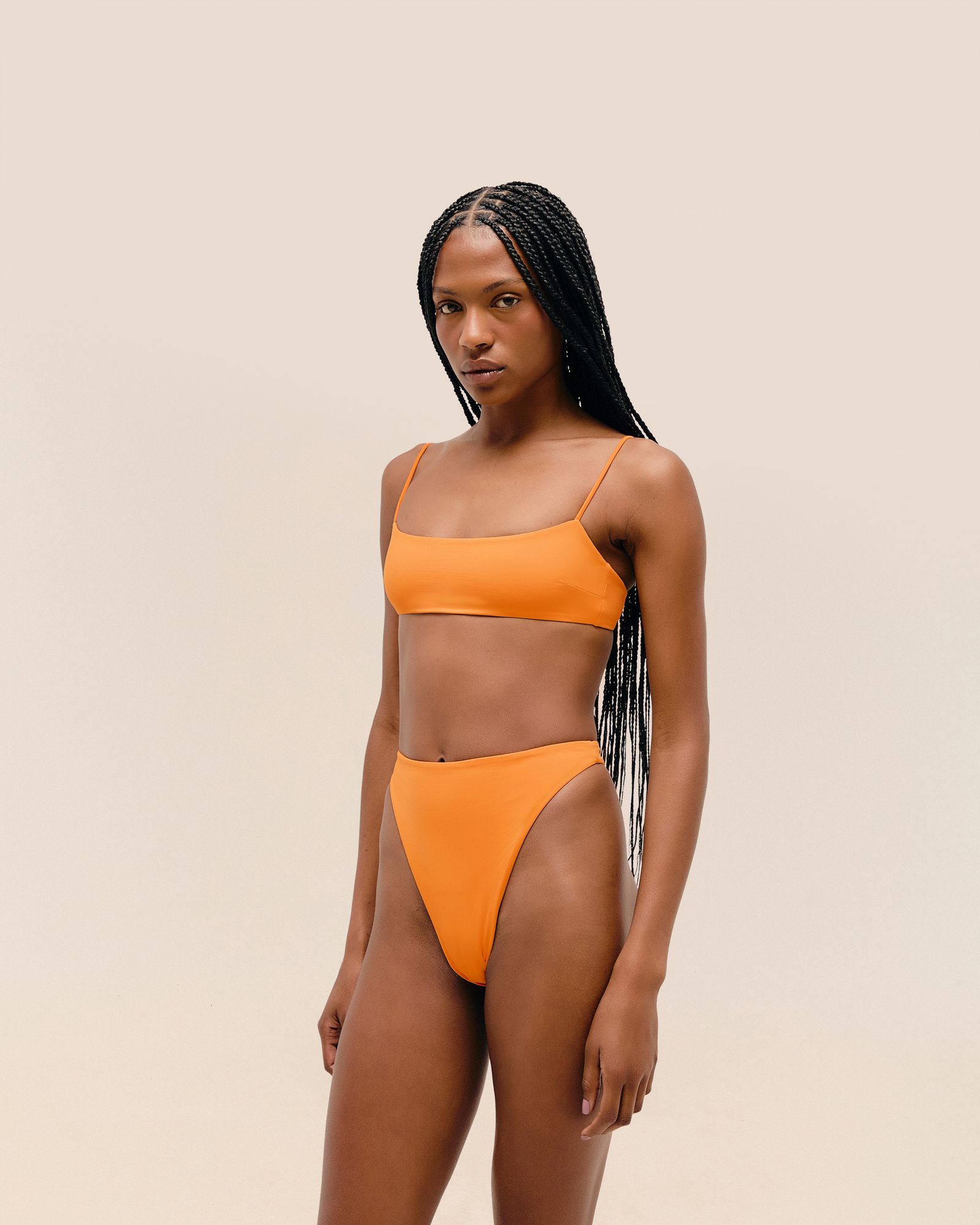 01031160_H413_3-TOP-BETHANIA