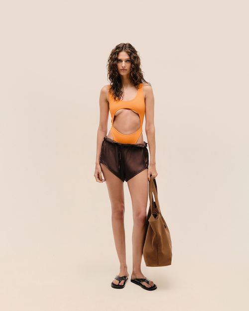 01020659_H413_4-MAIO-BRUNA